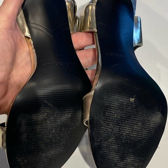 Enzo Angiolini Brodee Sandal Heel Gold Open Toe Size 8 - Picture 13 of 13